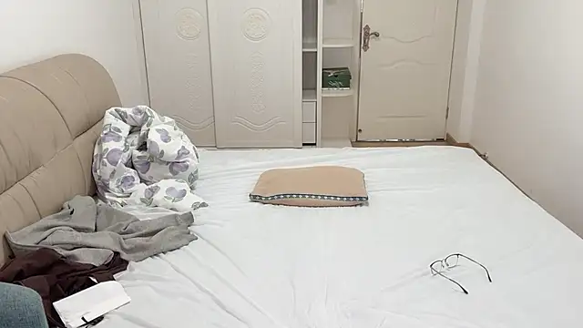 STxuguanhan live sex cam