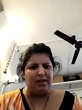 Jann_Riya333's cam snapshot