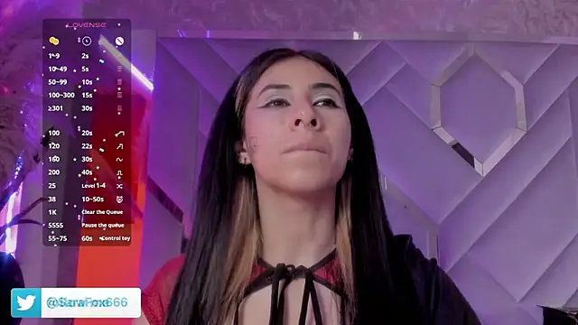 Sara_Foxx1 live sex cam