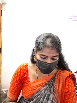 tamil_Sigappu_Roja's cam snapshot