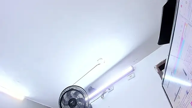 Chanel-munoz live sex cam