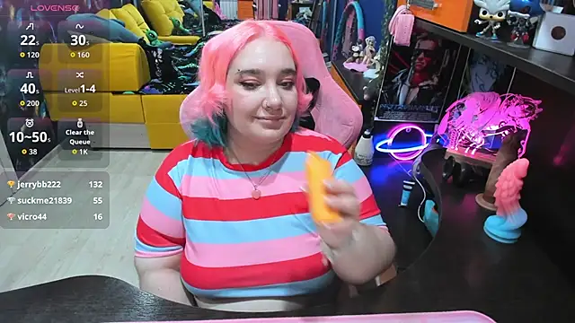 Softie_Sofy's cam snapshot