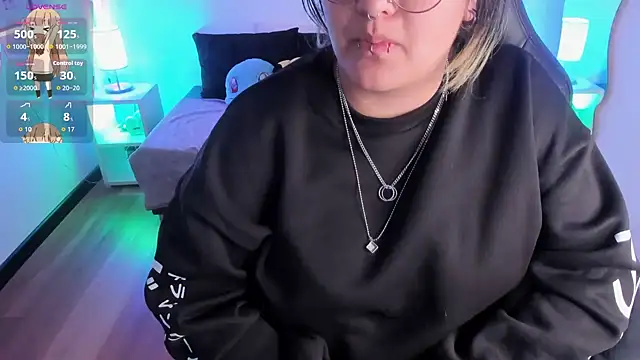 lucky-leah's cam snapshot