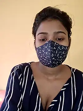 radhika2's cam snapshot