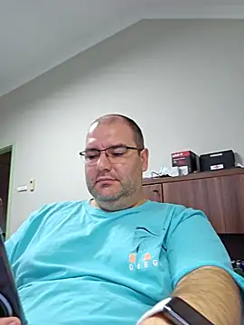 Andrew1900529 live sex cam