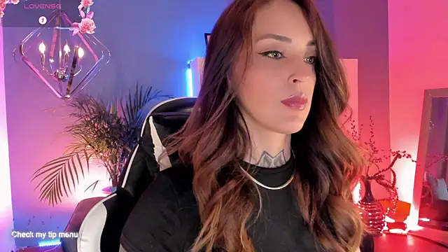 Megan_inked's cam snapshot