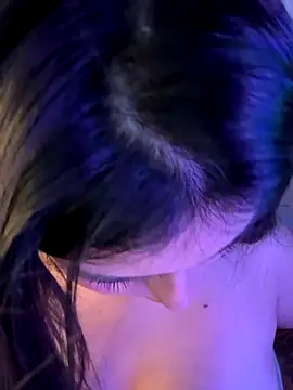 Maii_chan live sex cam