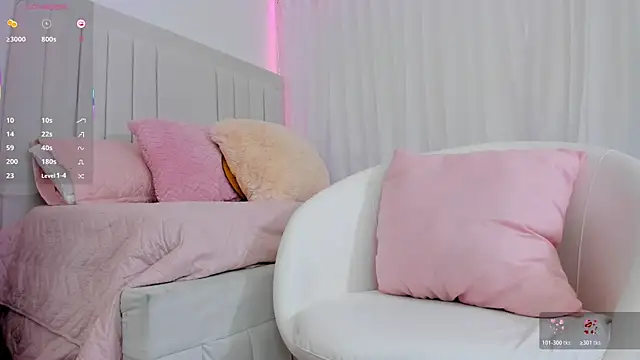 ami_sweet18's cam snapshot