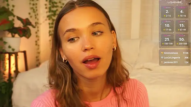 lexicoyy_'s cam snapshot