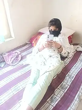 Kavya-collage's cam snapshot