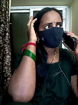 Mee_harini-telugupilla's cam snapshot