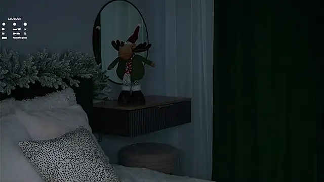 PiquingOgalala live sex cam