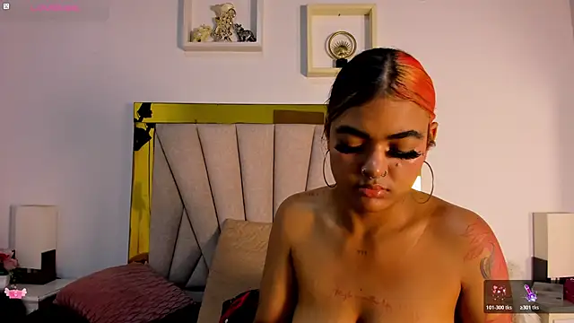 vahiolet_fuentes's cam snapshot