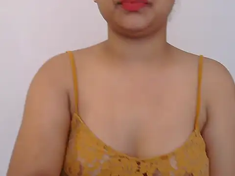 Ravvyaa's cam snapshot