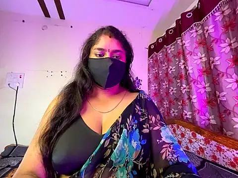 LouleyRanii's cam snapshot