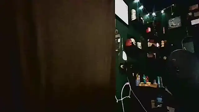 wolfgirl97's cam snapshot