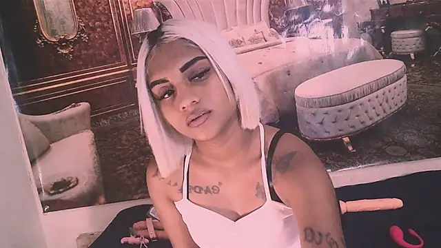 IndianSumaya69's cam snapshot