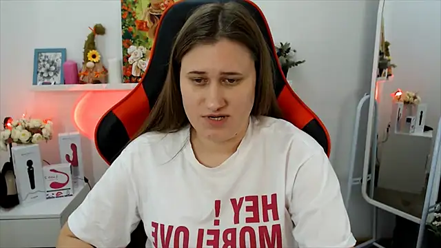 Lucky_Lana's cam snapshot