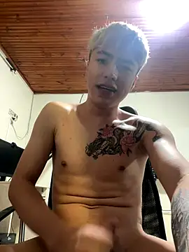 AlexanderCollman live sex cam