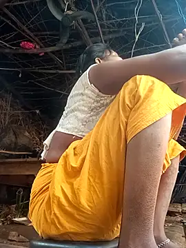 cute_diya_12's cam snapshot