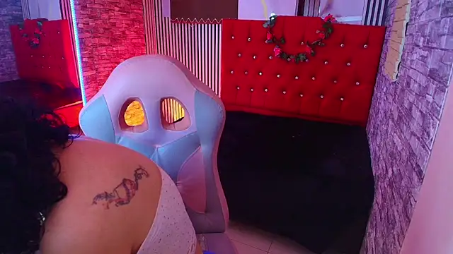 mia_hernnandez's cam snapshot