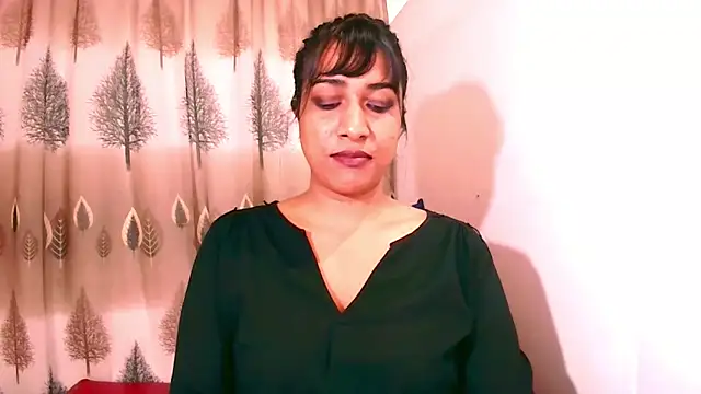 Indian_Erotic69's cam snapshot