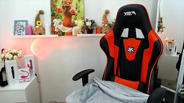 Lucky_Lana's cam snapshot