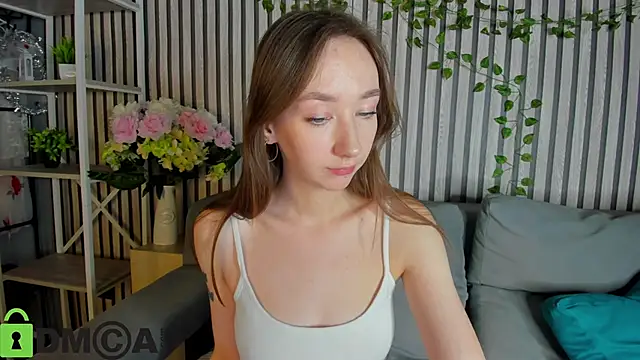 Miche1le_Allenne's cam snapshot