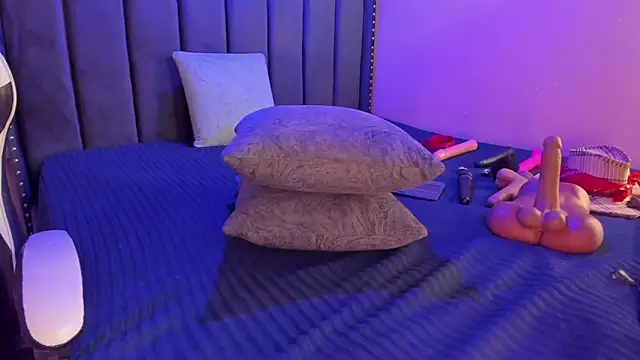 ashlye_miller_'s cam snapshot