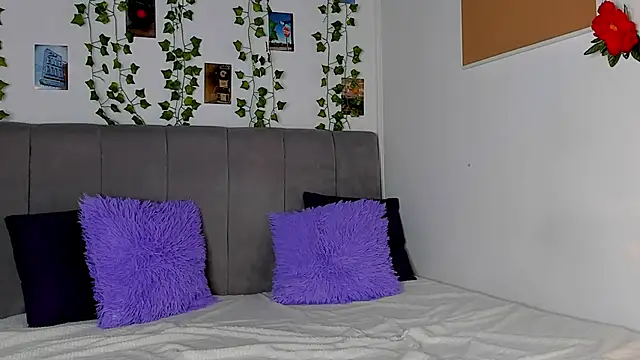 miss_Lizzy's cam snapshot