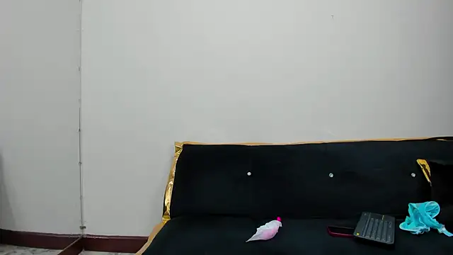 Lynn_Jones's cam snapshot