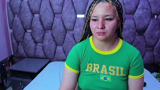 AlaSmith's cam snapshot