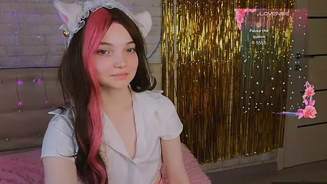 AnimeAlica18's cam snapshot