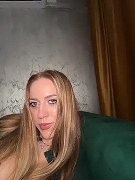 LunaAlya's cam snapshot