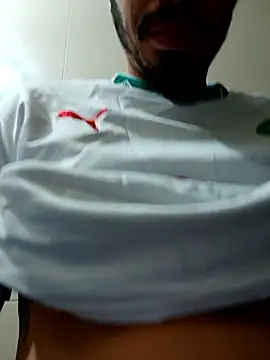 BR4v9andr live sex cam