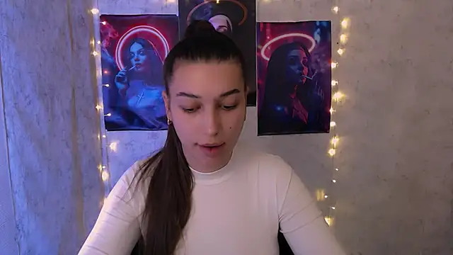 KarolinaRosse_'s cam snapshot