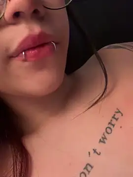 Liz_rogers_x's cam snapshot