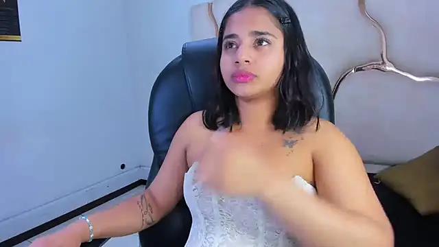 ScarletDoll's cam snapshot