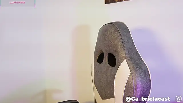 ga_briela1's cam snapshot