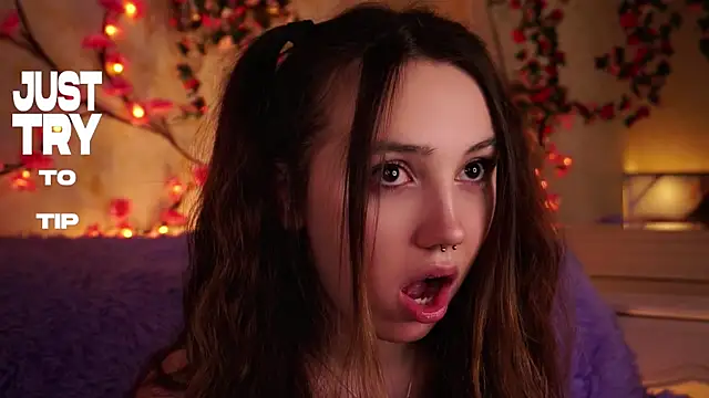 GillianDowdey's cam snapshot