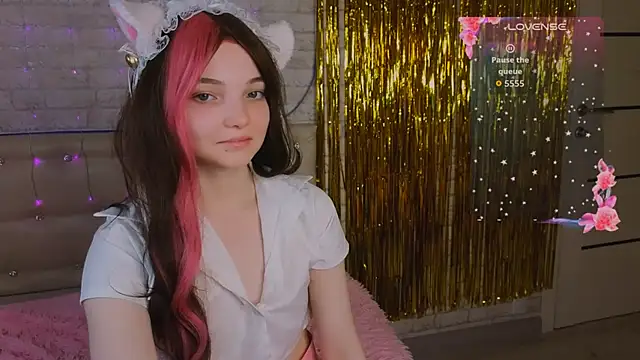 AnimeAlica18's cam snapshot