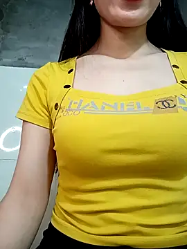 Vyvyy06's cam snapshot