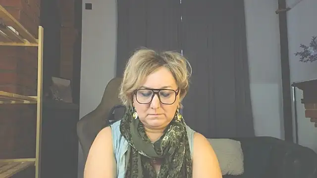 Marta_Wils's cam snapshot