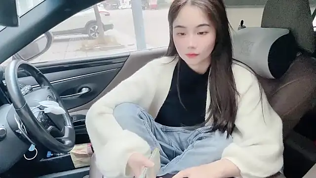 orla2021's cam snapshot