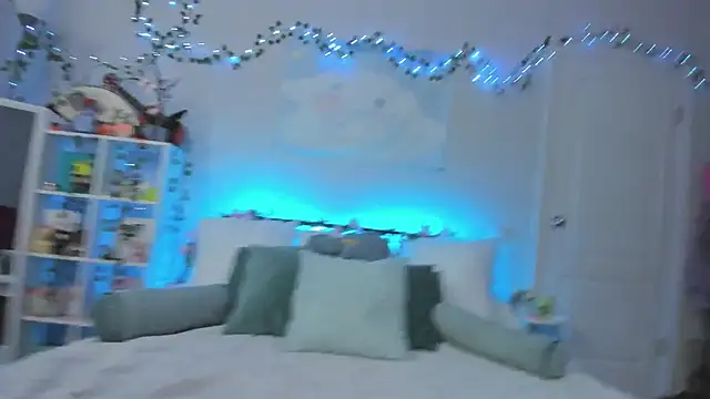 Zoe_Vee's cam snapshot