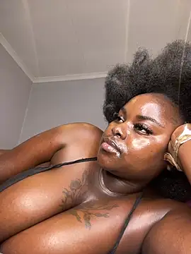 Honeycoco0211's cam snapshot