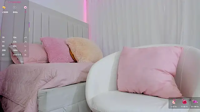 ami_sweet18's cam snapshot