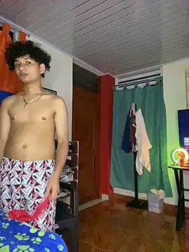 Nezuko-uWux live sex cam