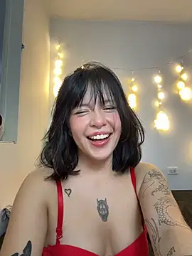 aliciia_23's cam snapshot