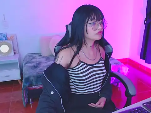 Isabella__666's web cam